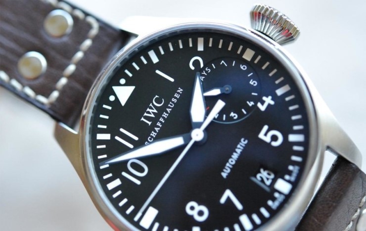 IWC-Big-Pilot-7-Days-Reserve-watch-900x567.jpg