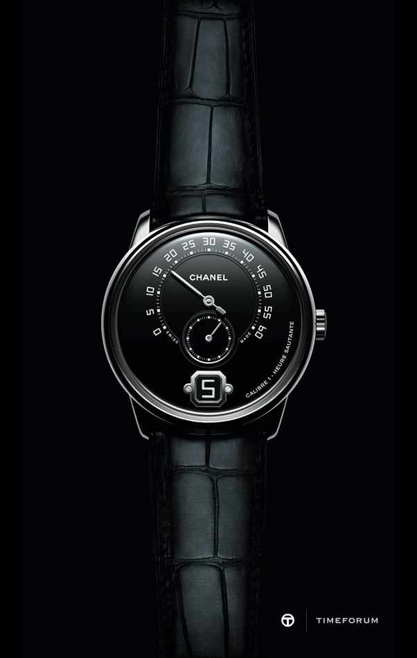 Monsieur-de-CHANEL-watch-front-B-034.jpg