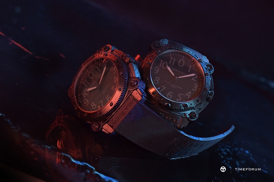 Hamilton Belowzero Titanium Limited Edition Red & Blue_H78505331 & H78505332_Lifestyle 1.jpg